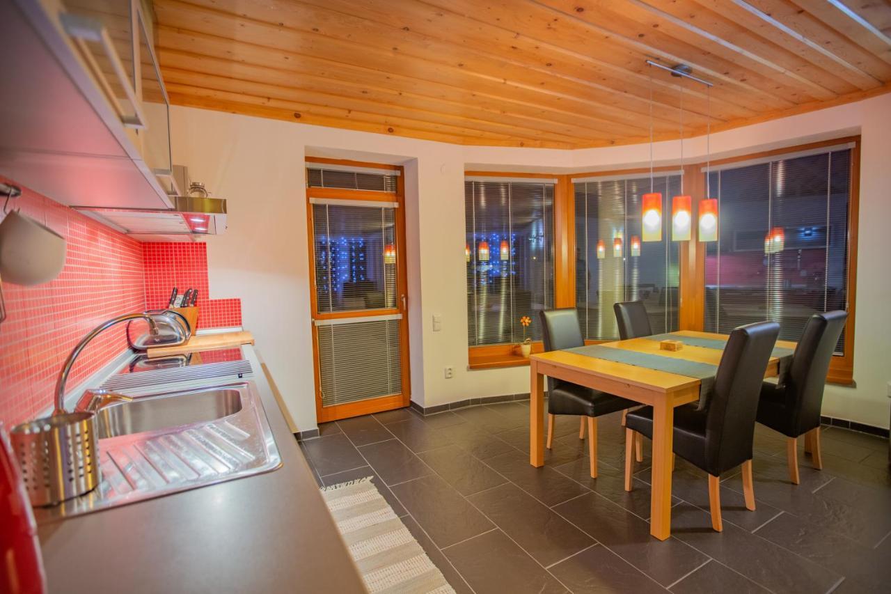 Bungalov Komfort Liptovský Mikuláš Exteriör bild